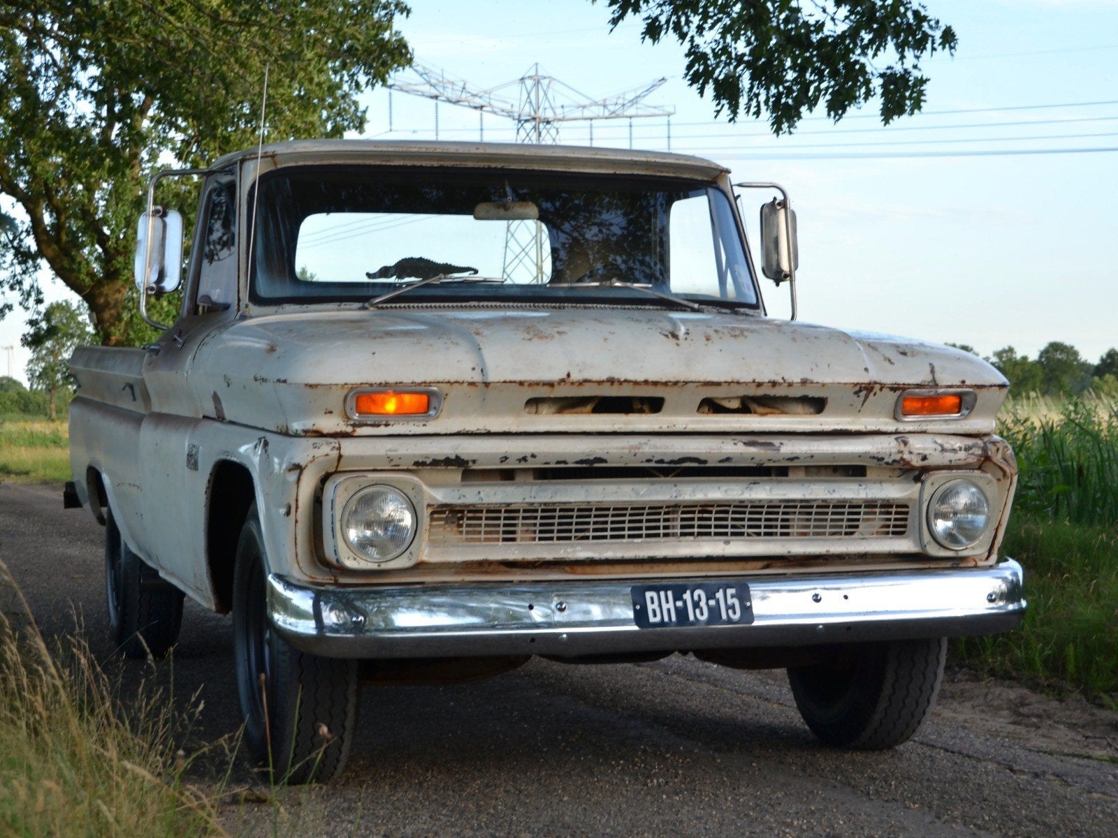 Chevrolet C20 Fleetside V8 1966, Auto's, Chevrolet, 5737 cc, Zwart, Zwart, 1854 kg