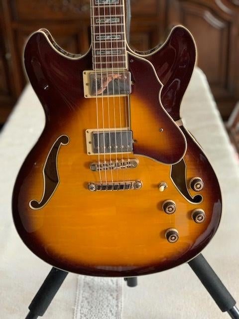 Hard-Core gitaar Ibanez AS 103 Vintage Sunburst, Musique & Instruments, Instruments à corde | Guitares | Électriques, Enlèvement