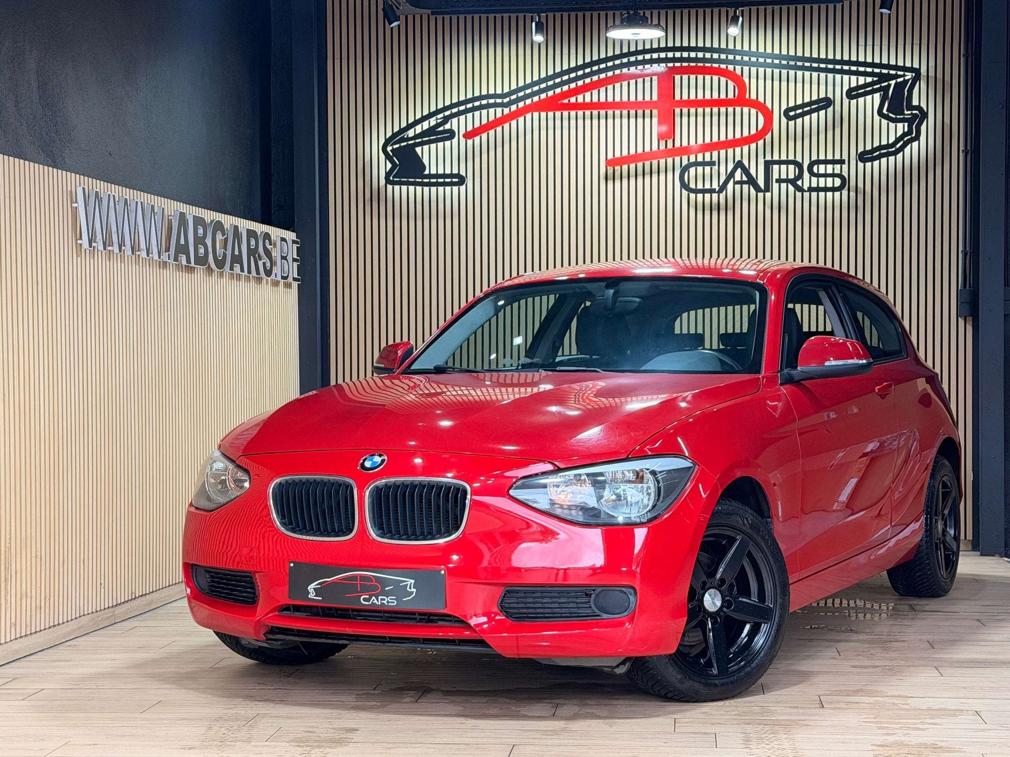 BMW 1 Serie 114 I * SPORT * GARANTIE 12 MOIS * (bj 2014), Auto's, BMW, 75 kW, 1 Reeks, Gebruikt, 4 cilinders