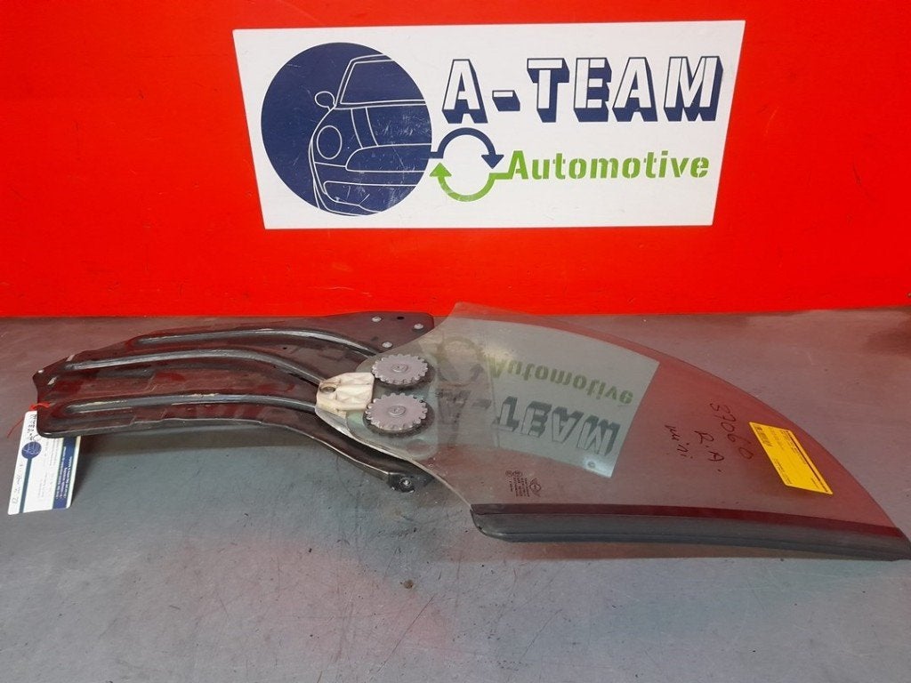 3-HOEKRUIT RECHTS ACHTER Mini Mini Open (R57), Gebruikt, Mini, Petuelring 130
80809  München, DE, Minikundenbetreuung@mini.de
