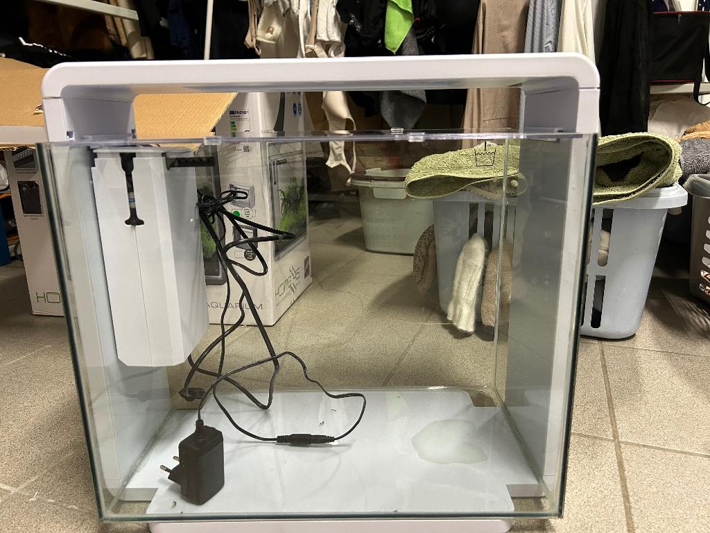 Aquarium 45l nieuwe met kastiket, Dieren en Toebehoren, Ophalen of Verzenden, Nieuw, Leeg aquarium