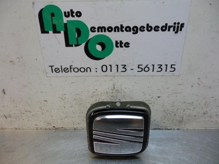 Mécanique de verrouillage hayon d'un Seat Ibiza (Ibiza 99-), Autos : Pièces & Accessoires, -, 3 mois de garantie, Utilisé, -