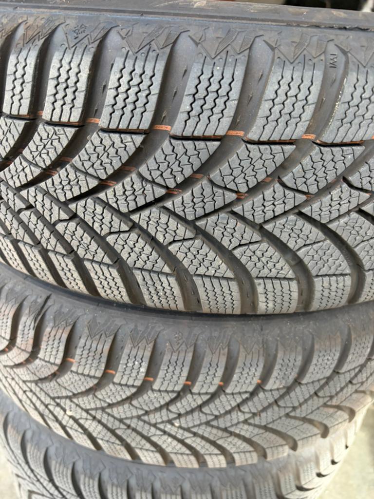 Winterband, Auto-onderdelen, Banden en Velgen, Ophalen, Winterbanden