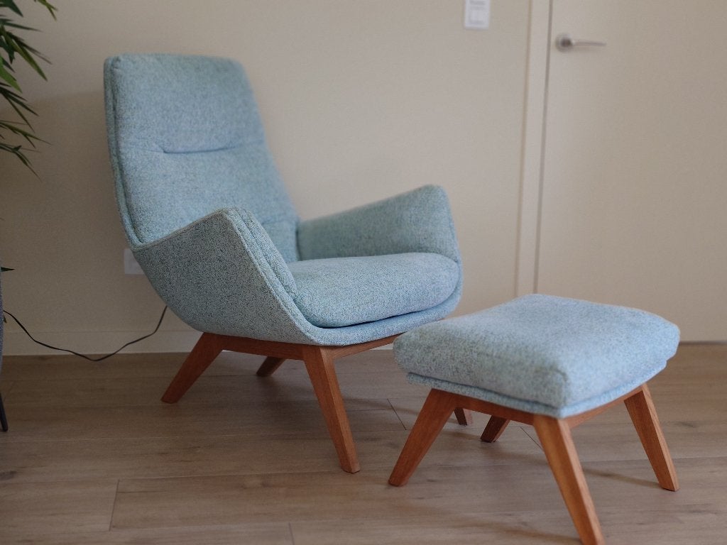 MORO Fauteuil + voetbank, Huis en Inrichting, Fauteuils, Ophalen, 75 tot 100 cm, Zo goed als nieuw, 75 tot 100 cm