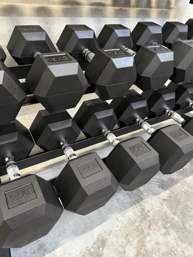 Nouveau set d'haltères hexagonaux 2,5-30 kg + support, Enlèvement, Neuf, Pectoraux, Haltère