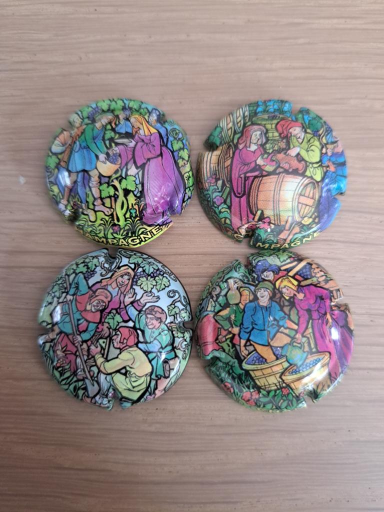 Capsules à champagne série 731., Enlèvement ou Envoi