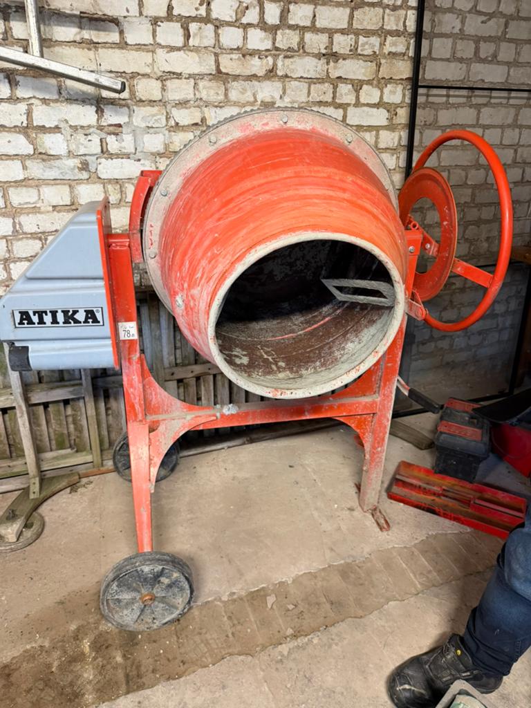 Betonmolen, Doe-het-zelf en Bouw, Ophalen, Zo goed als nieuw