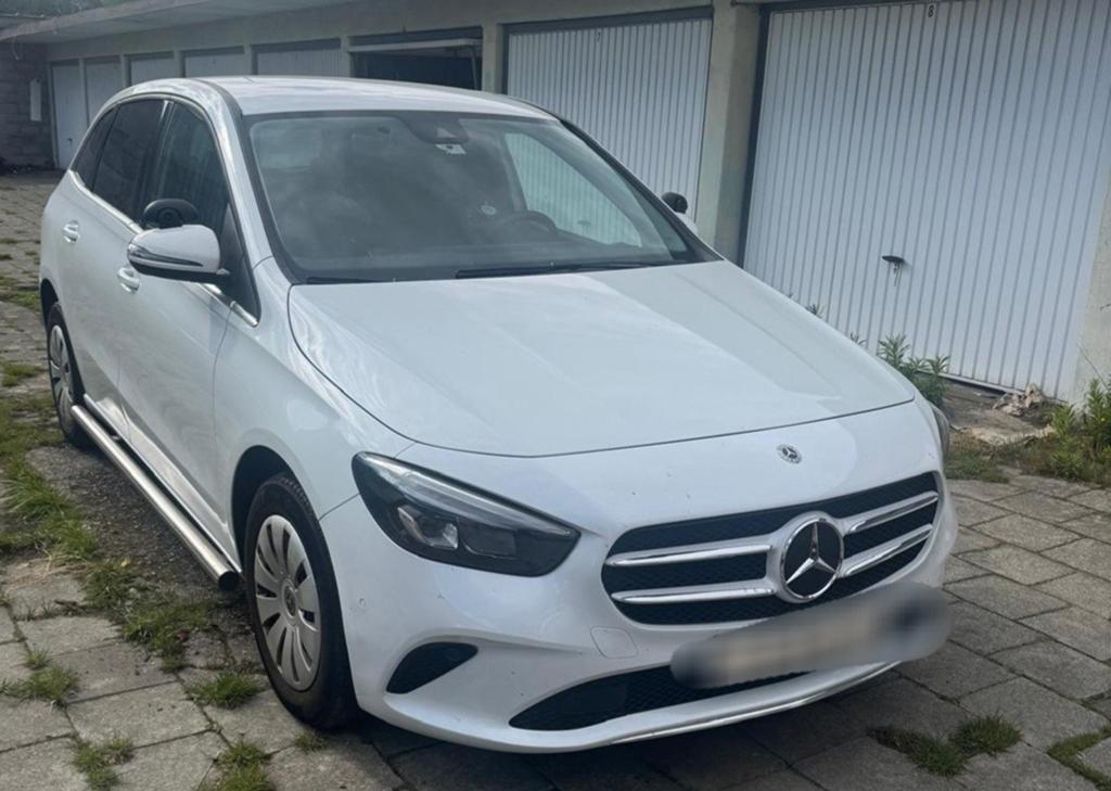 Mercedes B-klasse 200 31/12/2021, Auto's, Mercedes-Benz, Automaat, Wit, Leder, 5 deurs