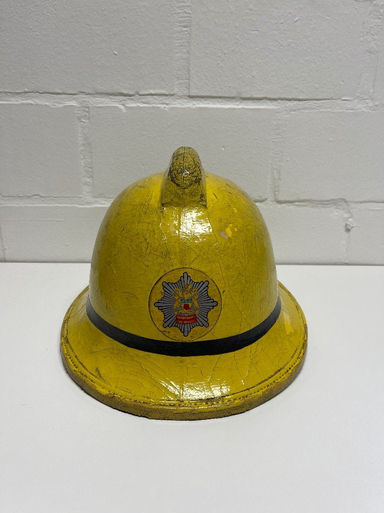 Derbyshire Fire Service (UK, jaren '70-'80) helm brandweer, Verzamelen, Ophalen