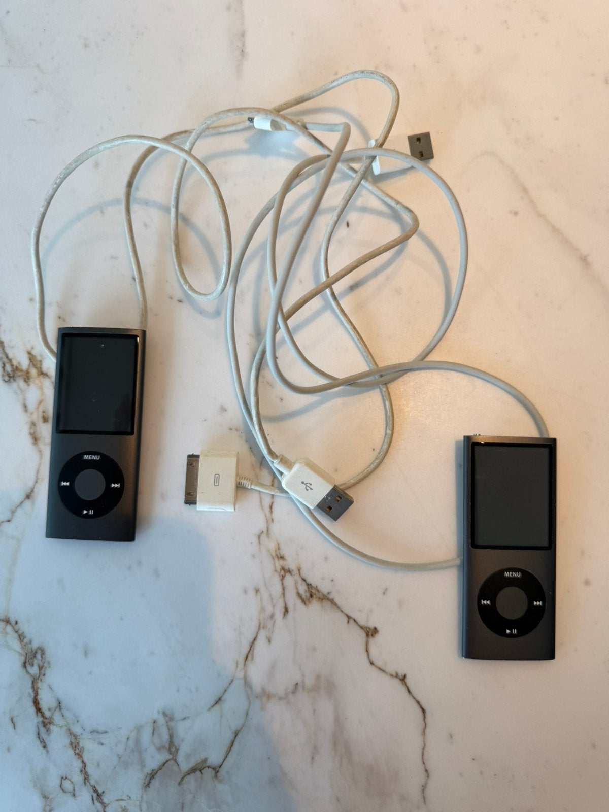 2x Apple iPod nano + 2x USB-laadkabel, Huis en Inrichting, Ophalen, Gebruikt