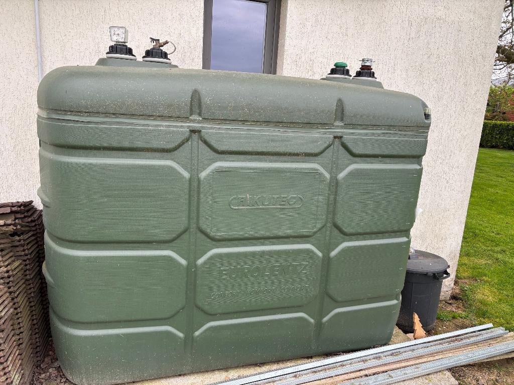 Cuve à mazout double paroi 2000L, Comme neuf, Enlèvement, 80 cm ou plus, Autres types