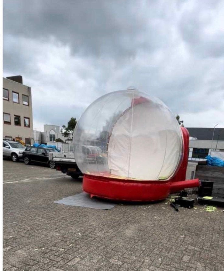 Opblaasbare sneeuwbol  incl blower, Hobby en Vrije tijd, Ophalen, Gebruikt