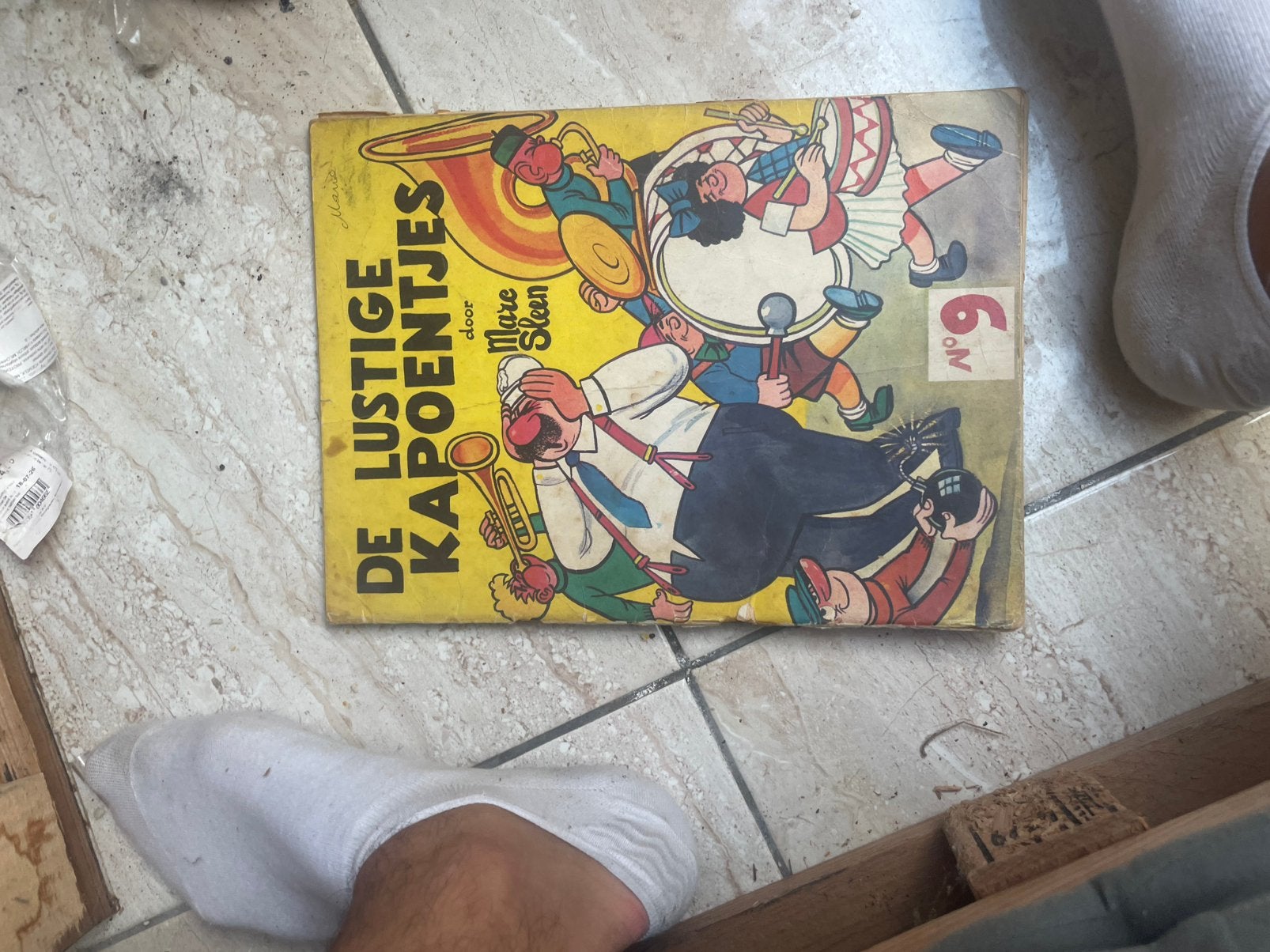 Bd en néerlandais, Enlèvement ou Envoi, Comme neuf