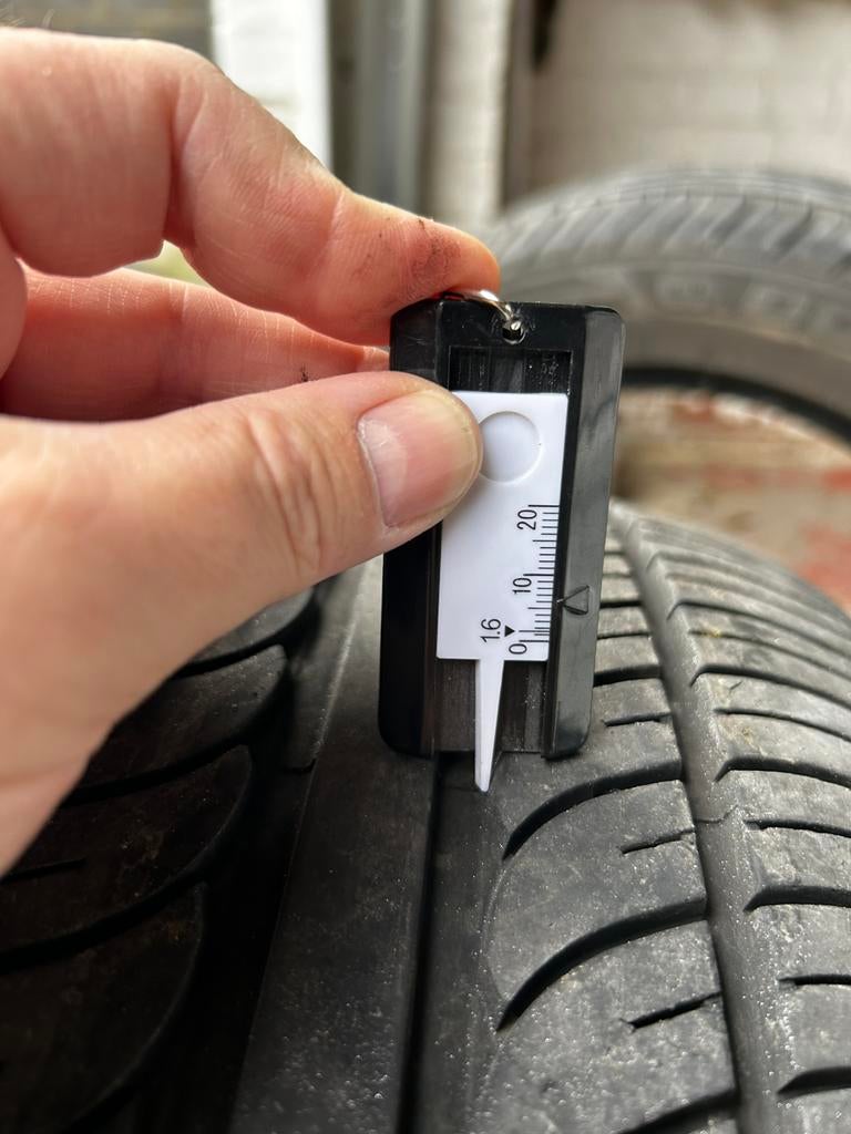 Pneu été, Autos : Pièces & Accessoires, Pneus & Jantes, Neuf, 245 mm, Véhicule de tourisme, Pneus été