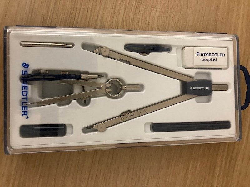 Nieuwe staedtler passer met toebehoren, Ophalen of Verzenden, Nieuw