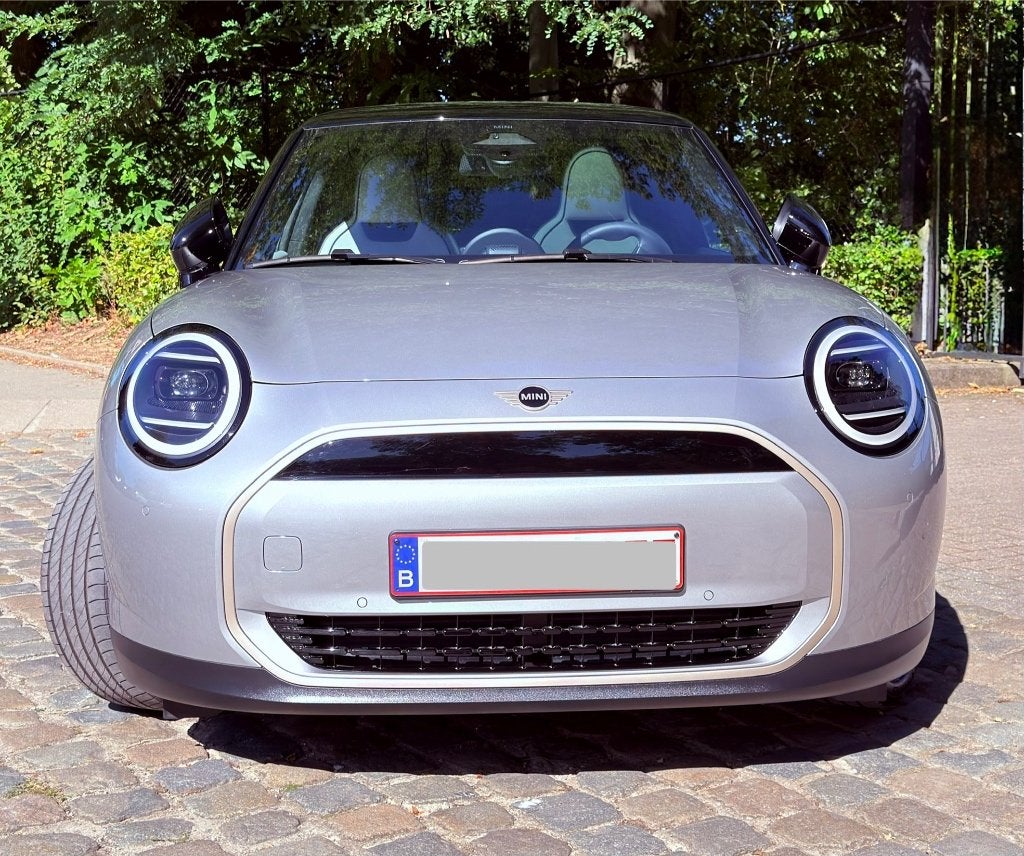 Mini Cooper E - Trim Favoured - Pack M - Garantie 3 ans, Autos, Cuir, Argent ou Gris, Achat, Entretenue par le concessionnaire