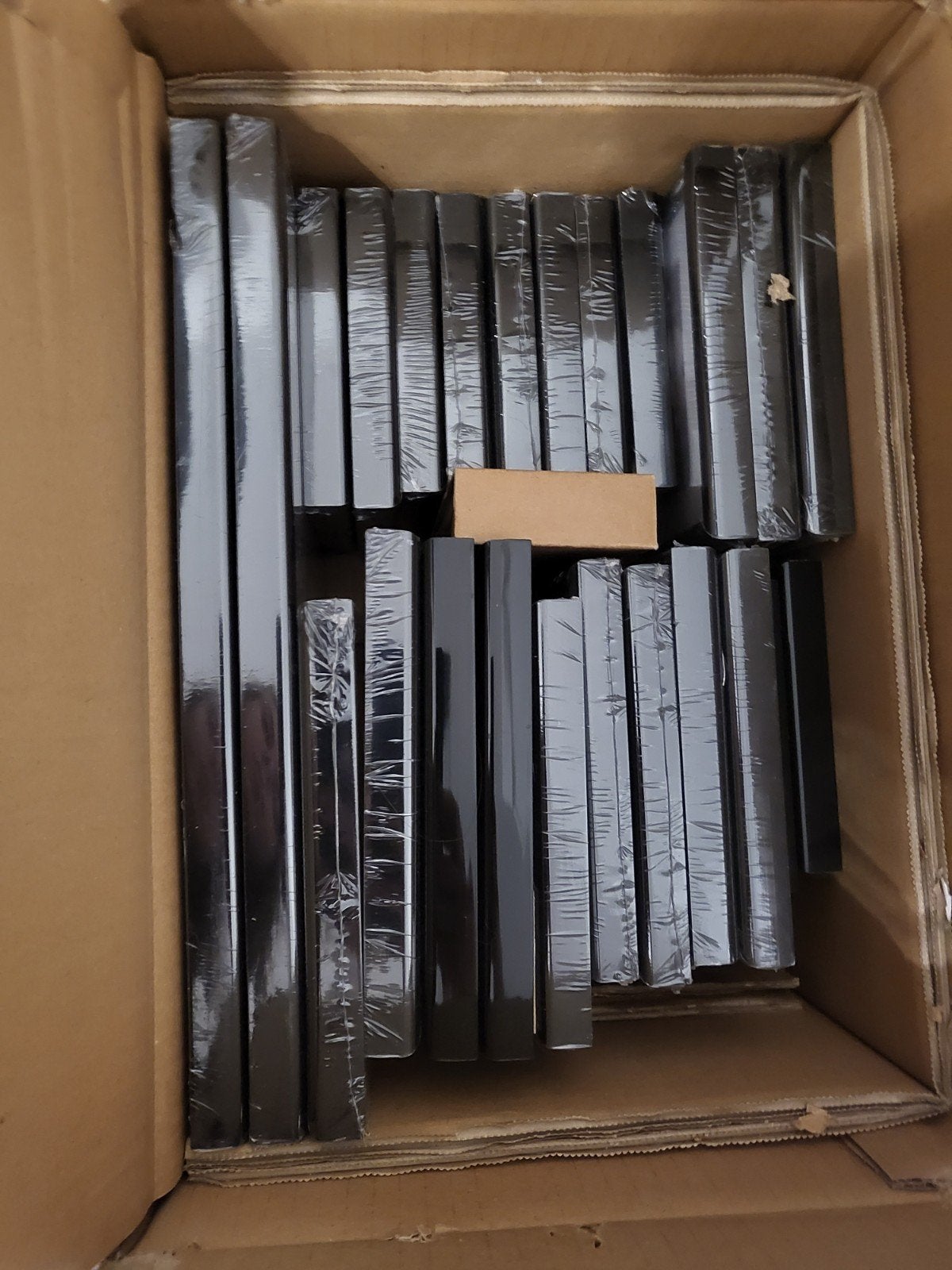 Nieuw kaders - zwarte lijsten - verschillende formaten, Ophalen, Kunststof, Zwart, Fotolijst