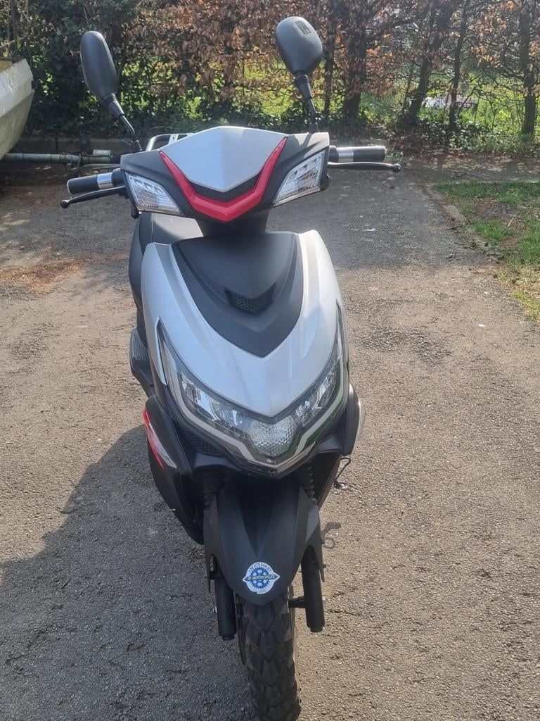 Scooter électrique ningbo Santiago en super etat 2022.50cc, Électrique