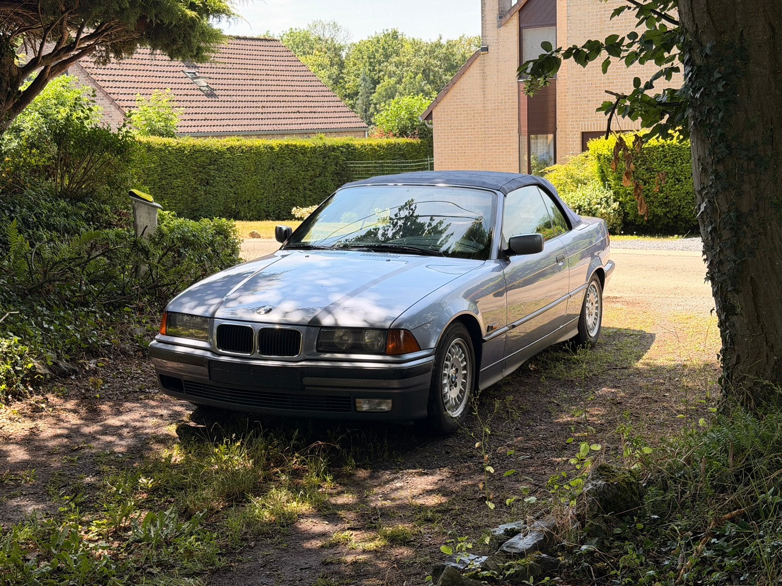 BMW, Enlèvement