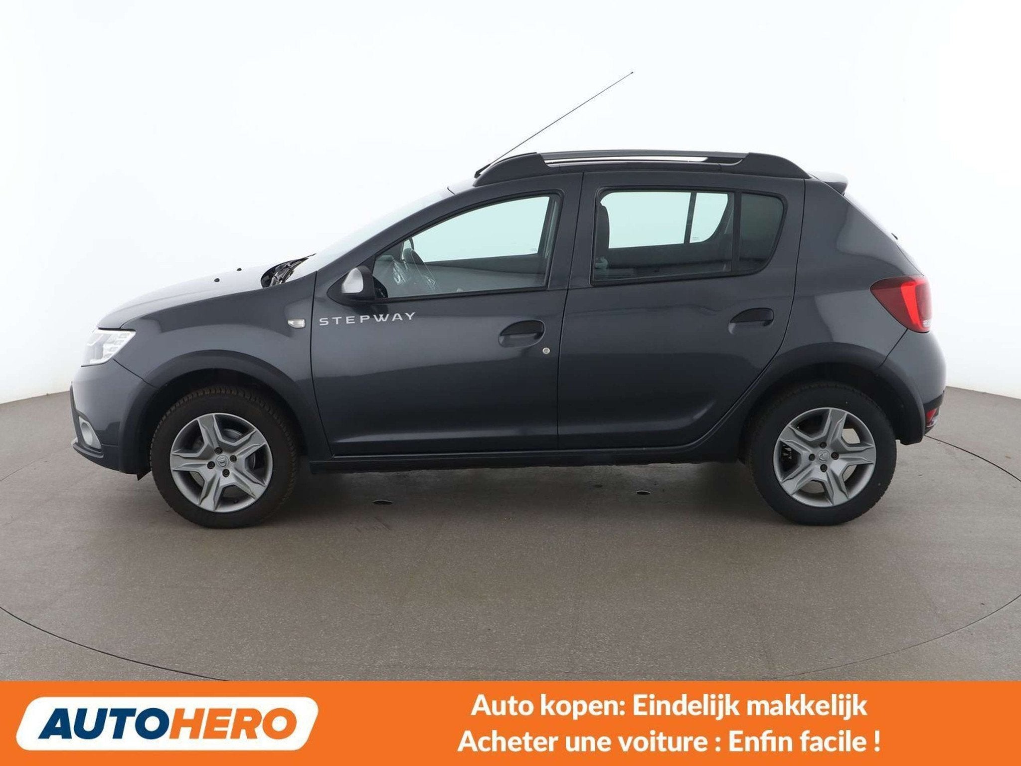 Dacia Sandero 0.9 TCe Stepway Prestige, Autos, Argent ou Gris, Achat, Euro 6, 5 portes