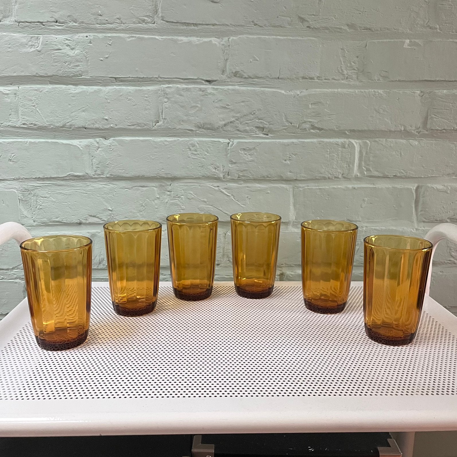 6 verres à eau/verres à limonade ambrés vintage, Verre ou Verres, Enlèvement ou Envoi, Verre, Utilisé
