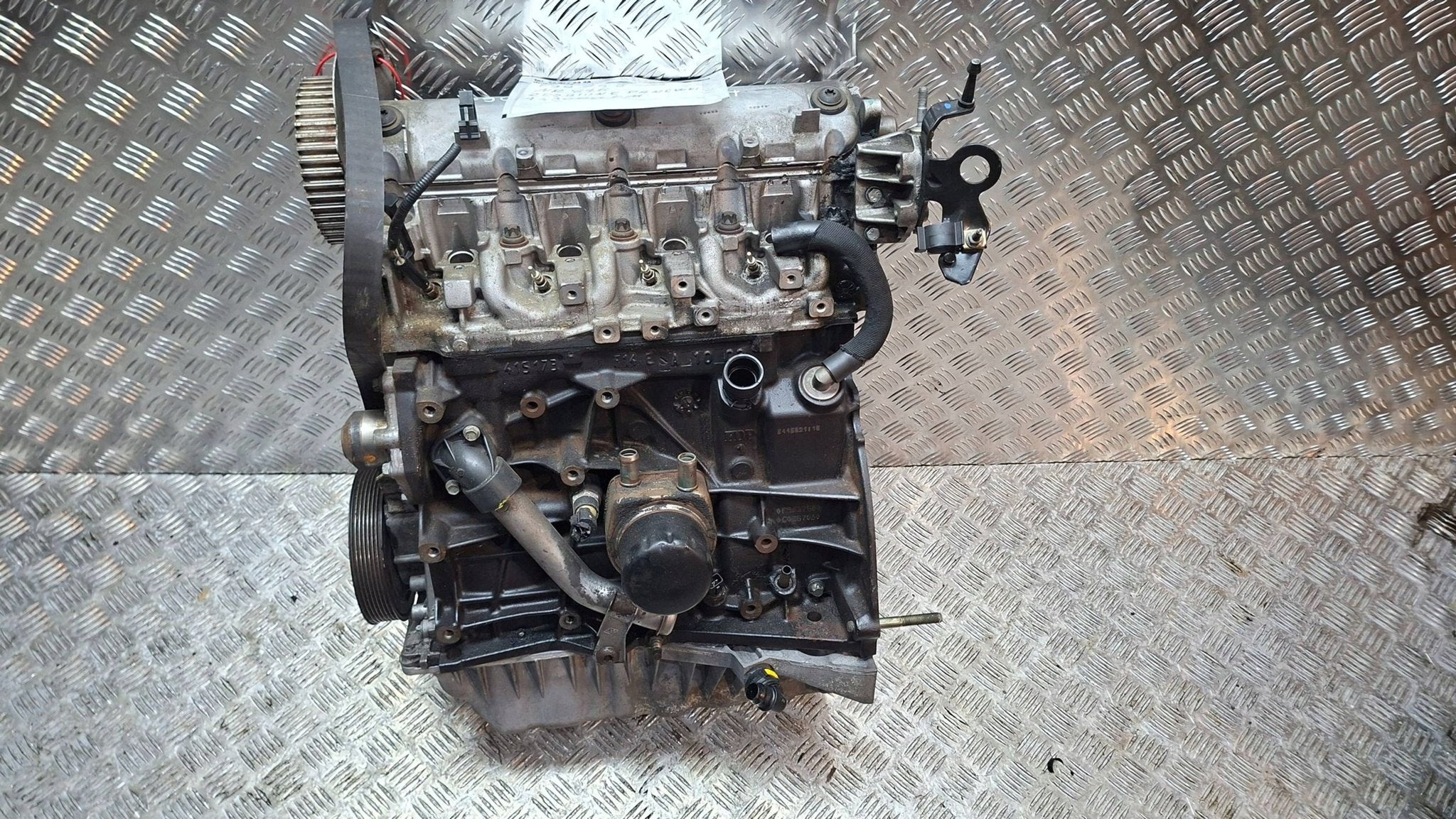 Moteur F9Q758 Nu RENAULT LAGUNA, Envoi, Utilisé, Skoda