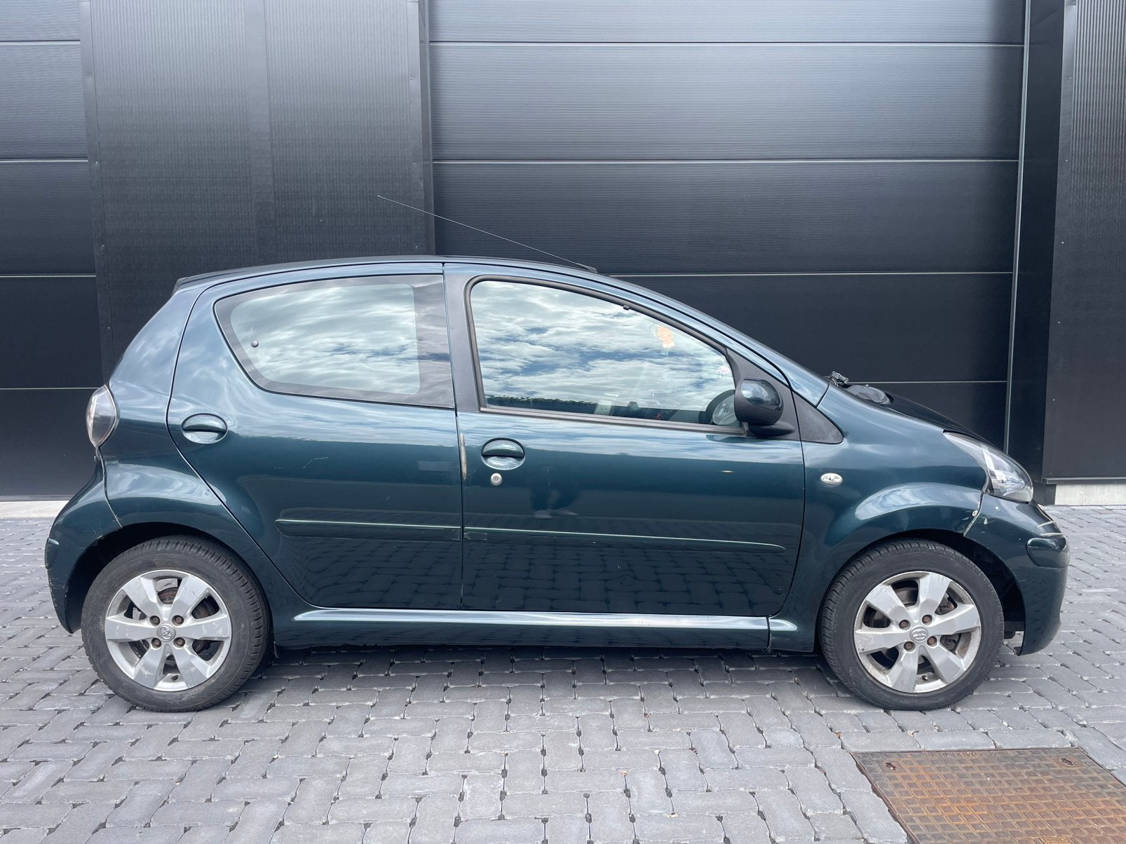 Toyota Aygo essence Climatisation Contrôle Car-Pass, Autos, Toyota, Achat, Entreprise, Boîte manuelle, Noir