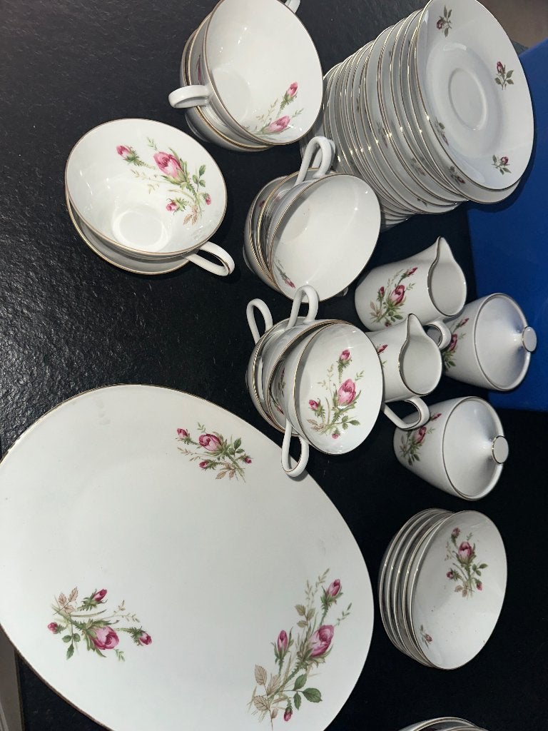 Bavaria Qualitäts serviesje van porselein, roze bloemen, Huis en Inrichting, Keuken | Servies, Ophalen, Gebruikt, Overige merken