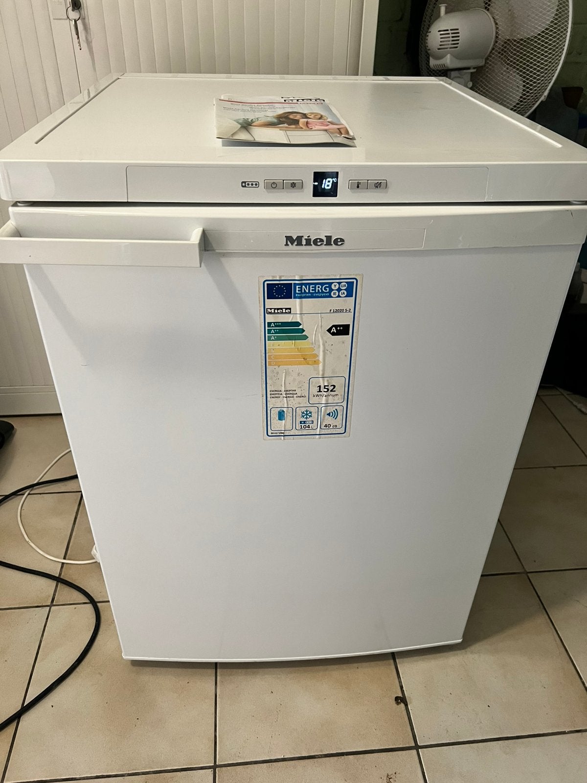Congélateur Miele A++, Electroménager, Enlèvement, Comme neuf, Congélateur