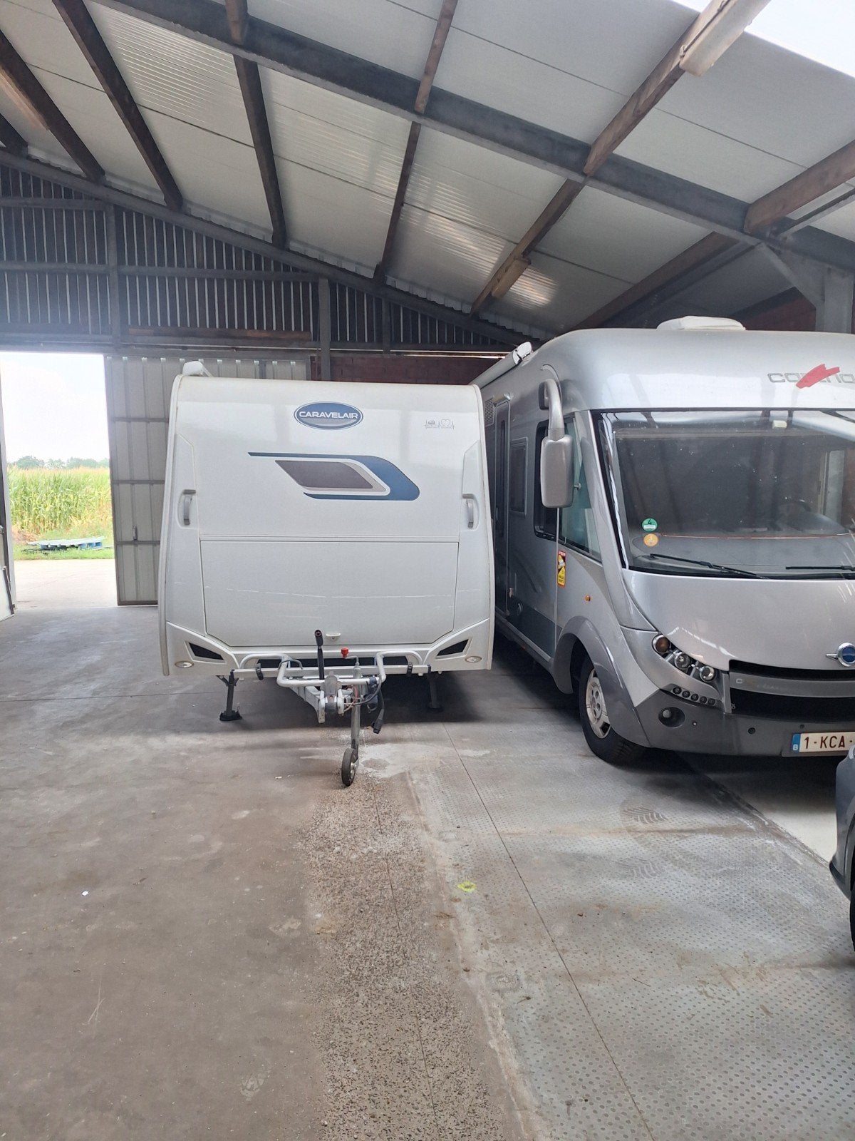 stalling caravan of mobilehome, Caravans en Kamperen