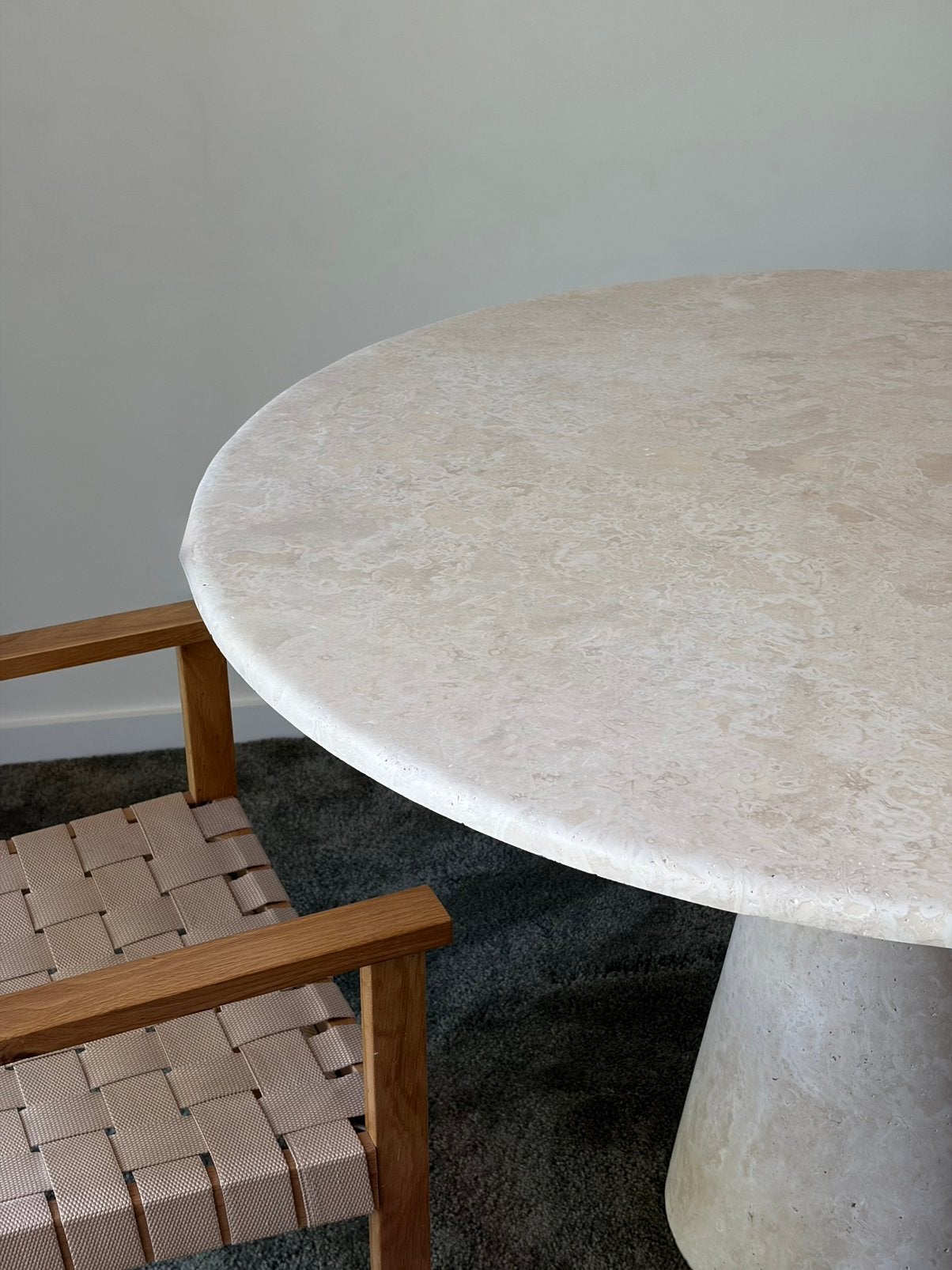 NIEUW OP MAAT GEMAAKTE TRAVERTINE MEUBELS, Huis en Inrichting, Ophalen, Zo goed als nieuw