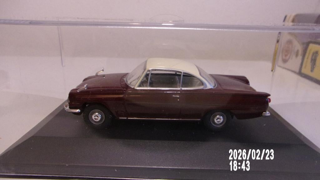 RARE! FORD CAPRI 109E (62-64) VANGUARDS 1/43 COMME NEUVE, Hobby & Loisirs créatifs, Voitures miniatures | 1:43, Comme neuf, Voiture