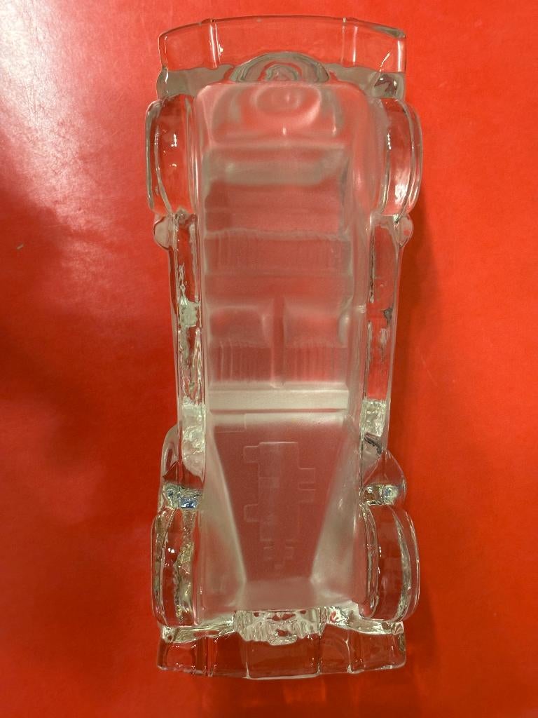 Glazen vintage auto - 17 cm - decoratief object, Huis en Inrichting, Woonaccessoires | Dienbladen, Zo goed als nieuw, Overige materialen
