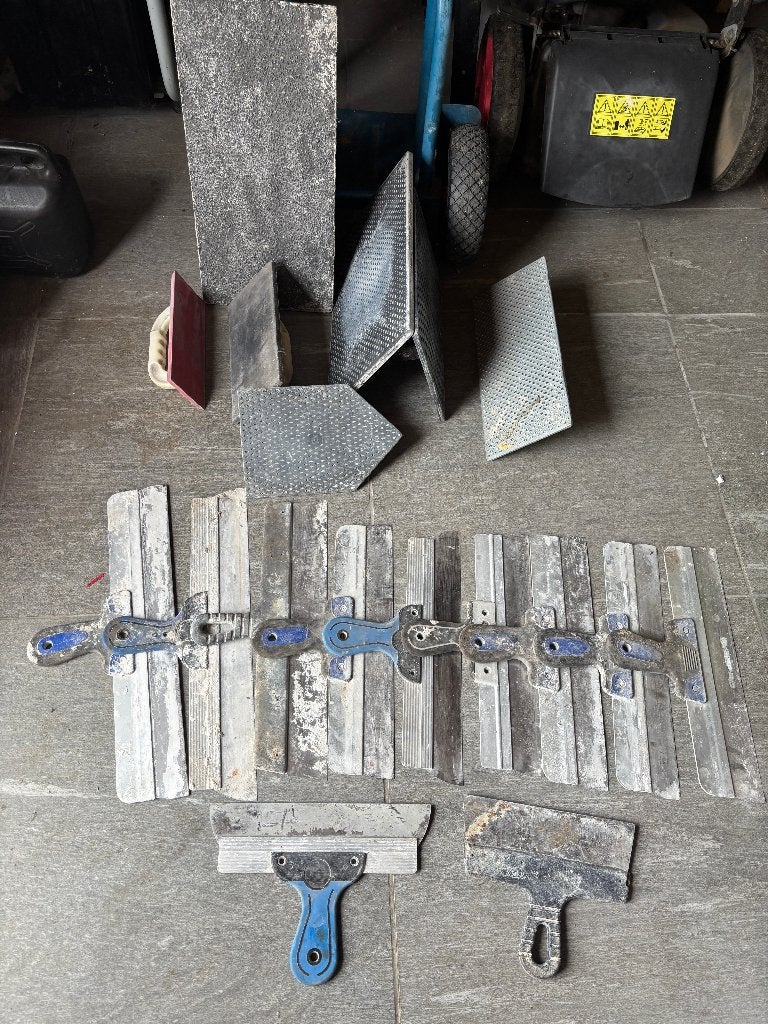 Lot platresses et couteaux, Enlèvement ou Envoi, Utilisé, Jeu d'outils