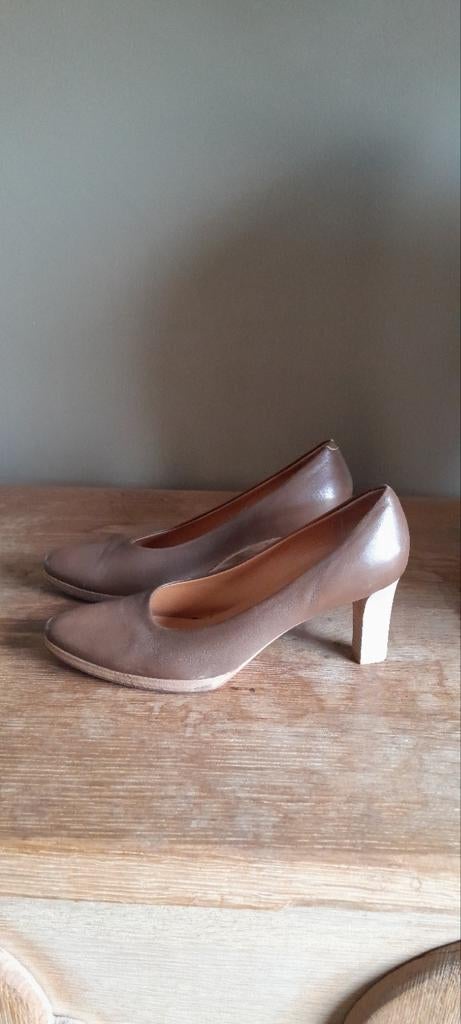 Pumps Voltan 40, Kleding | Dames, Schoenen, Ophalen of Verzenden, Pumps