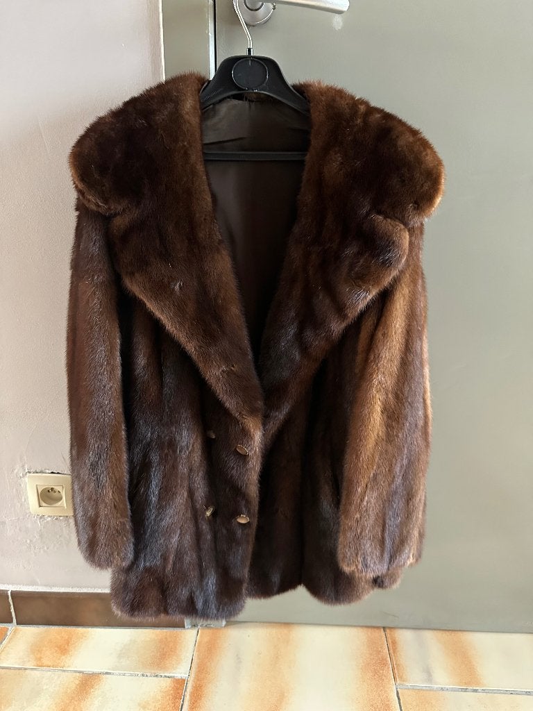 Bontjas nerts maat medium, Kleding | Dames, Jassen | Winter, Ophalen, Zo goed als nieuw, Maat 38/40 (M), Bruin