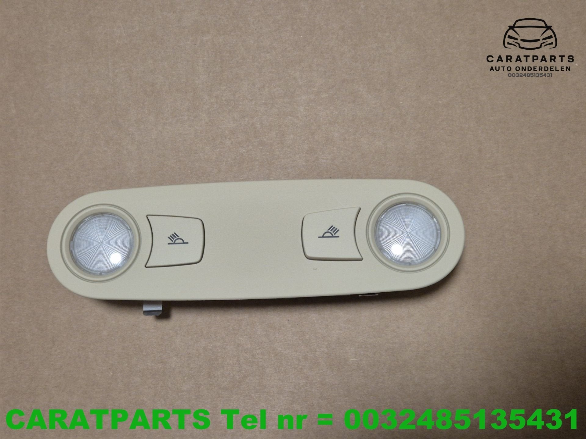 8T0947111B Audi A5 leeslampje A4 binnenverlichting Q5, Gebruikt, AUDI AG, Auto-Union-Strasse 1
85045  Ingolstadt, DE, Audi