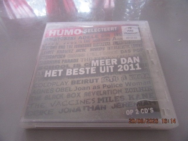 2 cd / humo selecteert 2011, CD & DVD, CD | Chansons populaires, Enlèvement ou Envoi, Comme neuf, Pop, Album