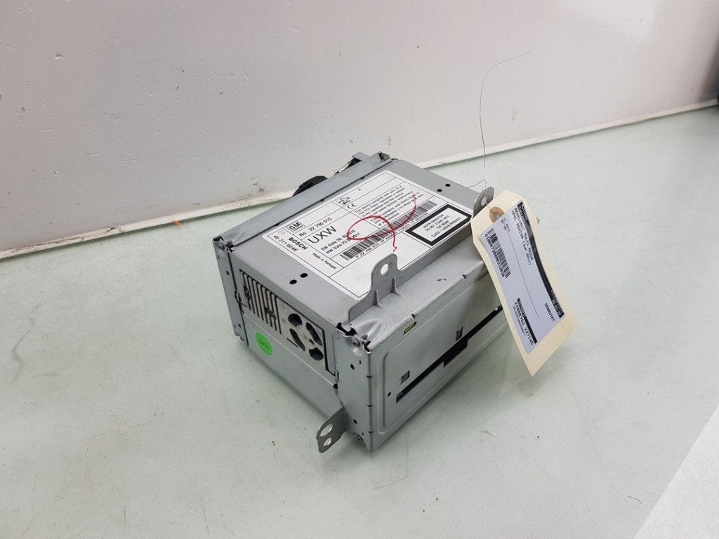 ORDINATEUR MULTIMEDIA Opel Meriva (|22790015|), Utilisé, Opel