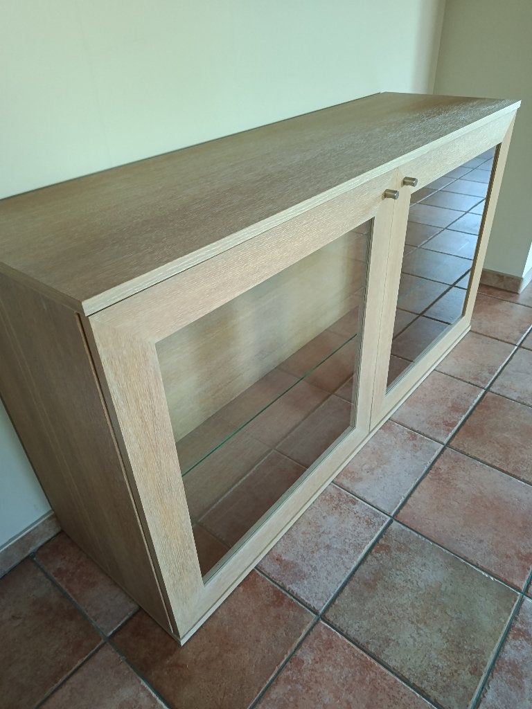 Meuble vitré, Enlèvement
