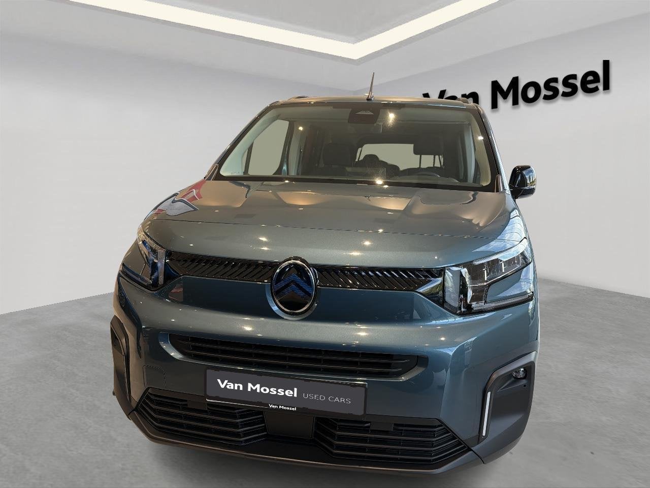 Citroën Berlingo XL 1.5 BlueHDi 130 S&S BVM6 MAX, Auto's, Citroën, Voorwielaandrijving, Parkeersensor, 131 pk, Te koop