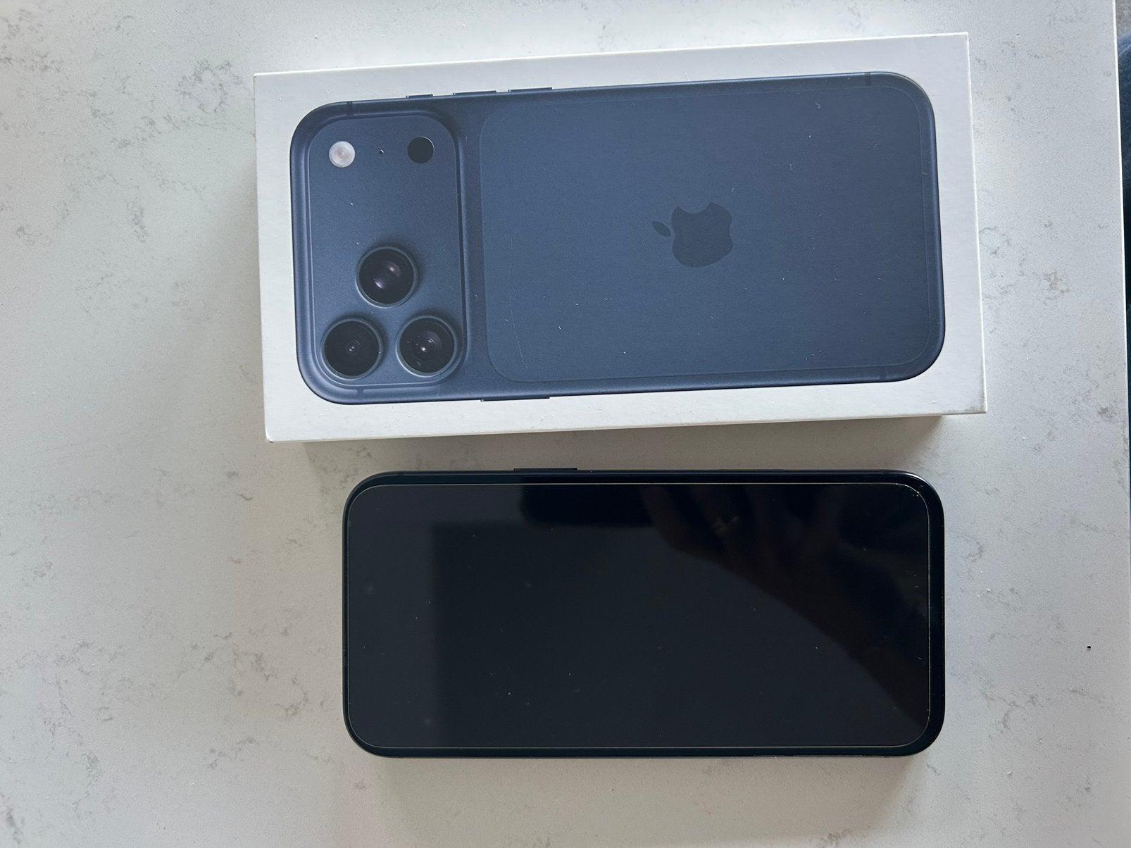 iPhone 17 Pro Max, Télécoms, Enlèvement ou Envoi, Comme neuf