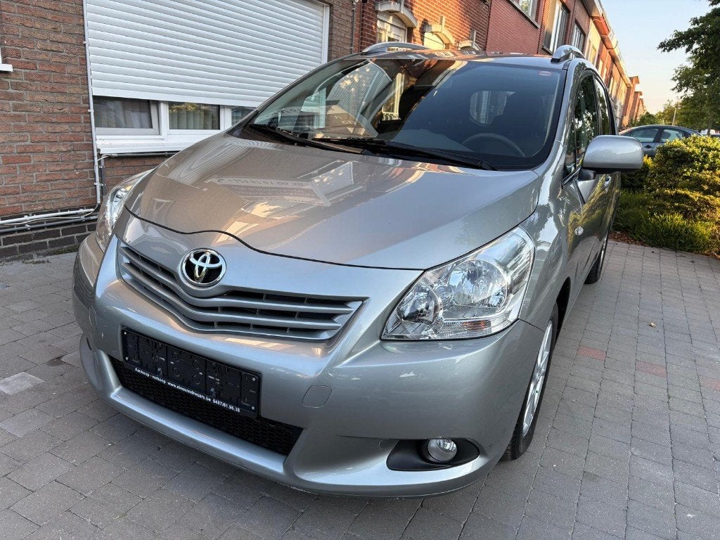 Toyota Verso 2.0! Topstaat* Airco*Navi*Camera*Garantie!, Auto's, 139 g/km, 4 cilinders, 5 deurs, Te koop