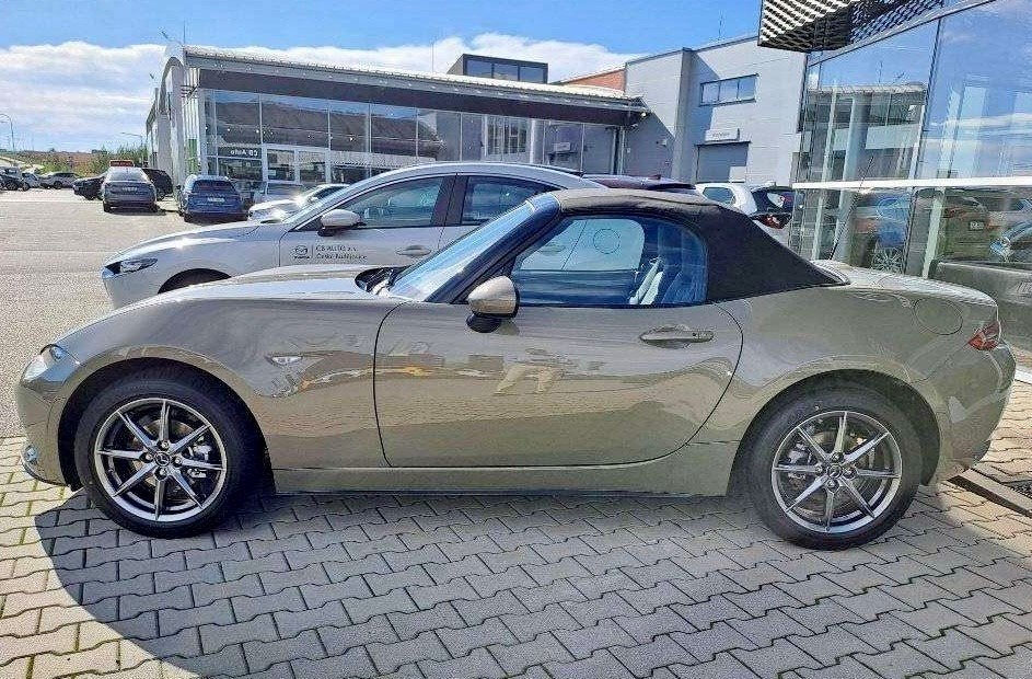 Mazda Mx 5 Cabriolet in nieuwstaat, Achterwielaandrijving, Overige kleuren, Cabriolet, Parkeersensor