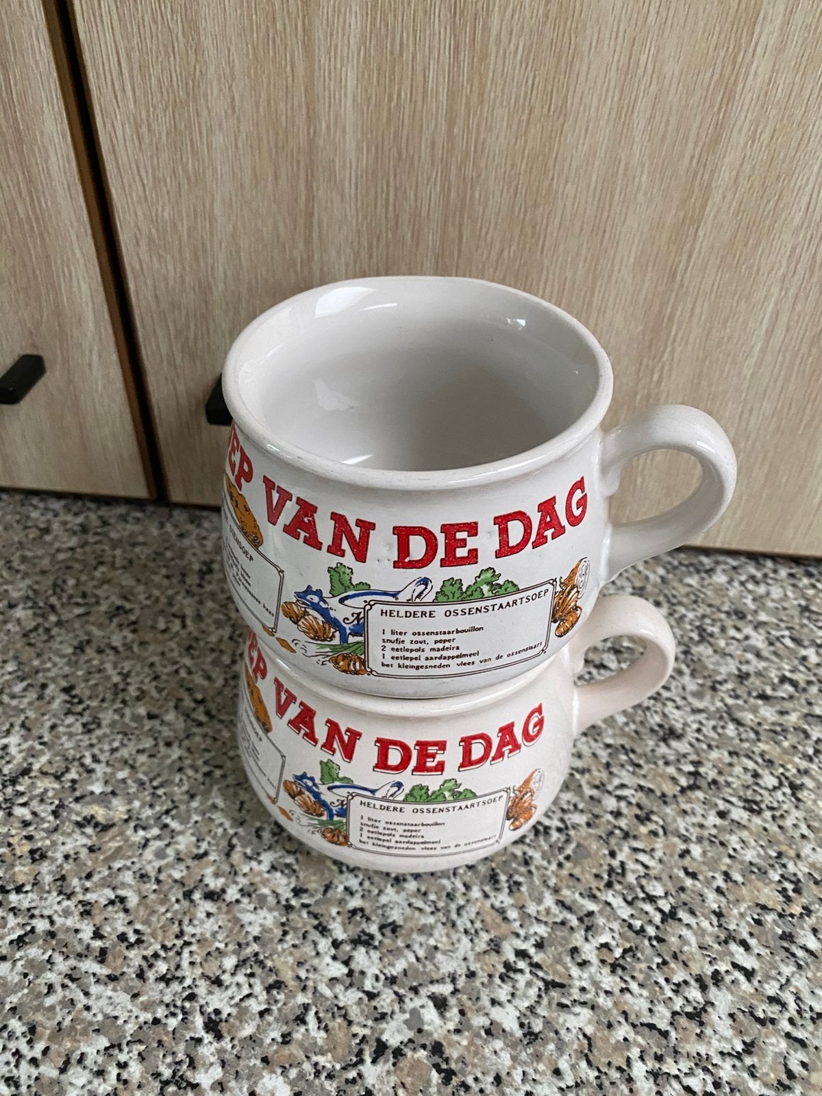 Mokken, Ophalen, Zo goed als nieuw