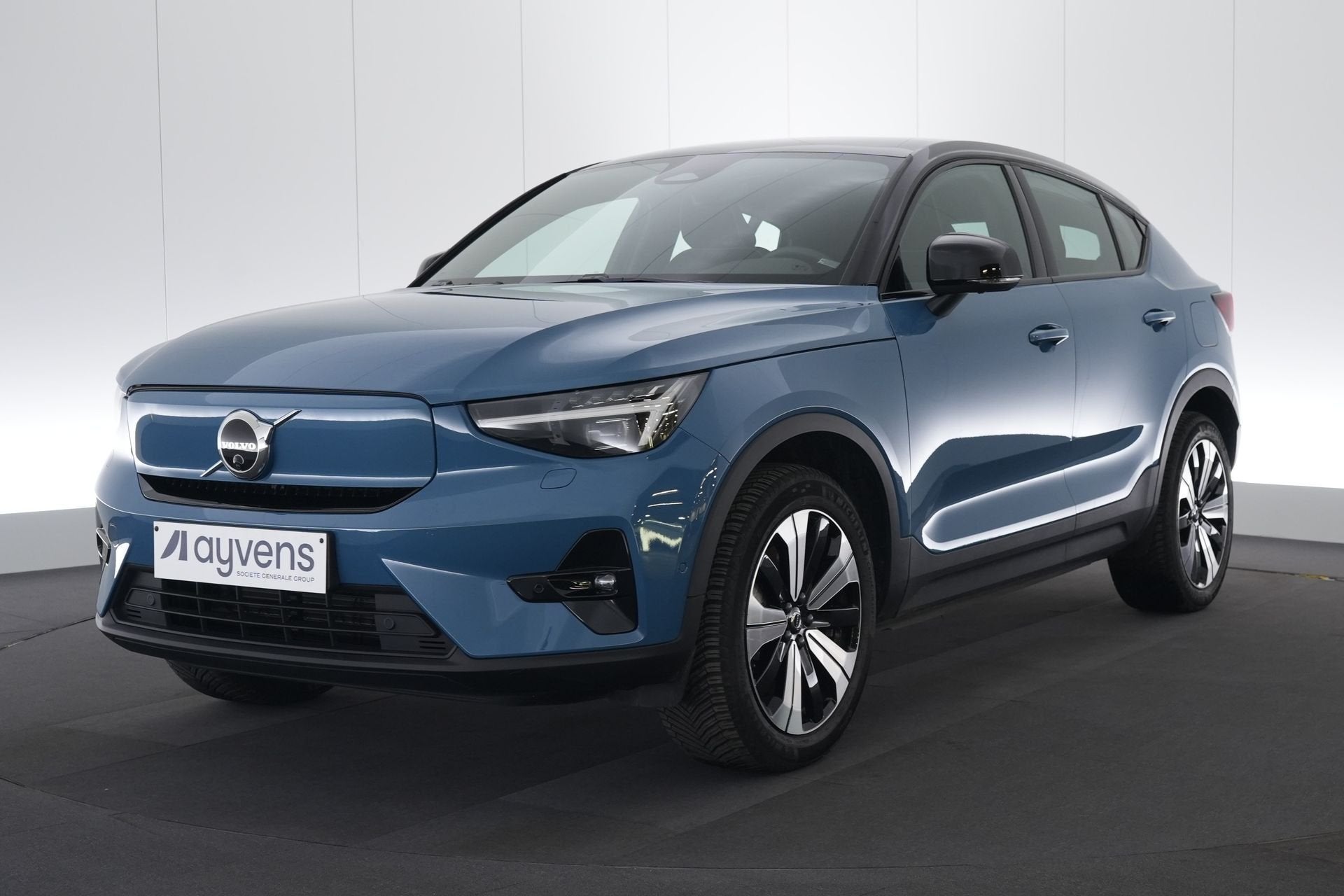 (2BPF121) VOLVO C40, Automaat, Gebruikt, Blauw, SUV of Terreinwagen