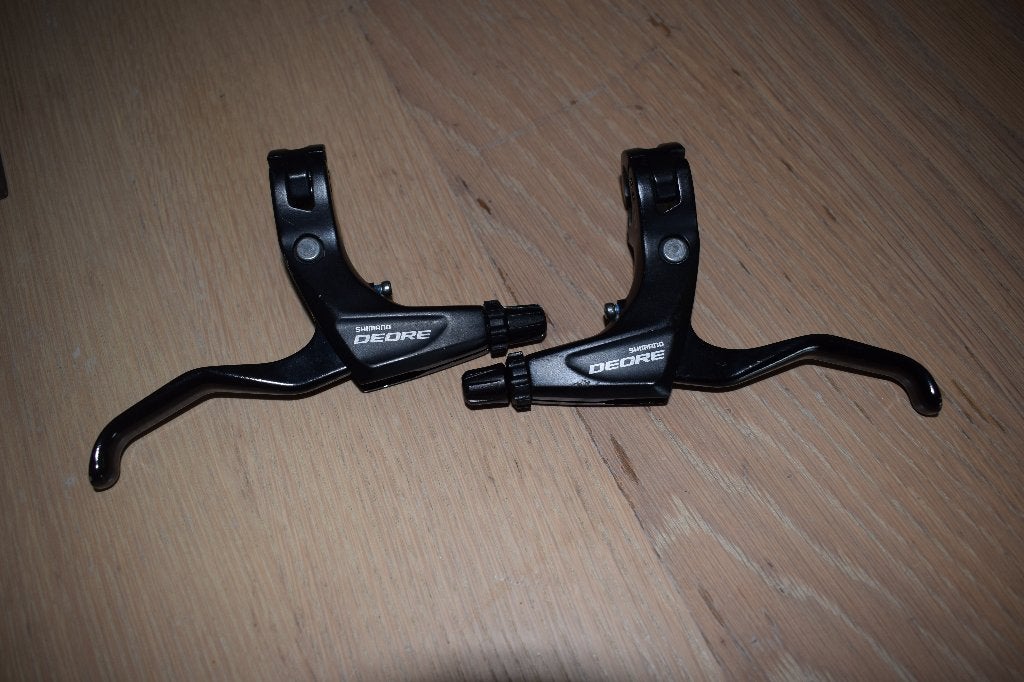 Shimano deore v-brake set, Fietsen en Brommers, Fietsonderdelen, Ophalen of Verzenden, Zo goed als nieuw, Remmen