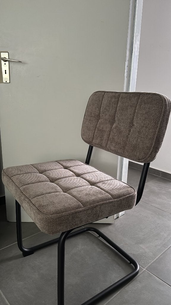 Eetkamerstoelen, Ophalen