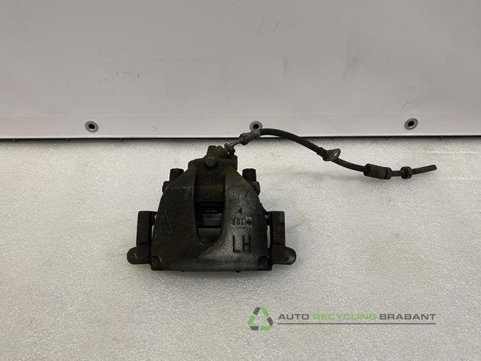 Etrier de frein (pince) avant gauche d'un Ford Focus, Autos : Pièces & Accessoires, -, 3 mois de garantie, Utilisé, -