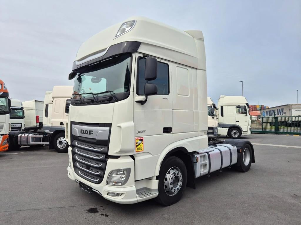 DAF XF 480 FT SUPER SPACE CAB (bj 2021), Automaat, Achterwielaandrijving, Euro 6, Wit